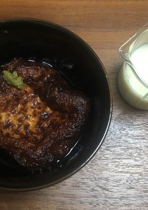 大きなおあげさん（豆乳だしを添えて）-レシピのメイン写真