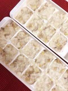 ずぼらな私のばななパンがゆ(離乳食中期)-レシピのメイン写真