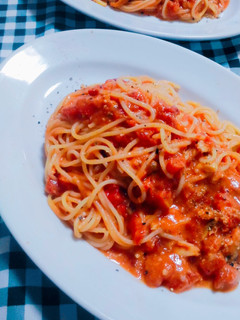 骨取りさばフィーレでトマトクリームパスタ-レシピのメイン写真