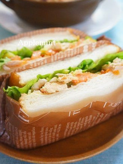 ピリ辛でおいしい棒棒鶏サンドイッチ-レシピのメイン写真