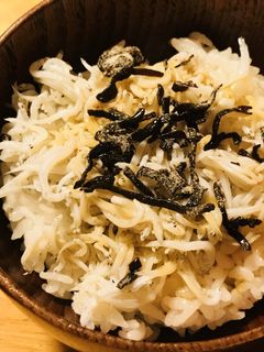 かんたん丼●しらす丼-レシピのメイン写真