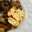 お弁当用 人参、チーズ入り玉子焼き