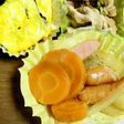 人参をとうがらし醤油液につけ、蒸し焼きに