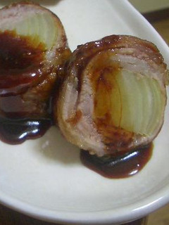 豚バラ肉のタマネギ巻き-レシピのメイン写真