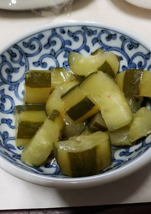 キュウリ大量消費、簡単キュウリ炒め♪-レシピのメイン写真