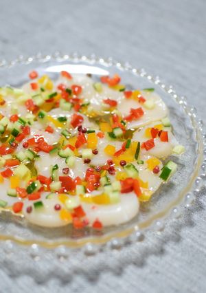 和ピクルスで楽々♪ホタテ貝のカルパッチョ-レシピのメイン写真