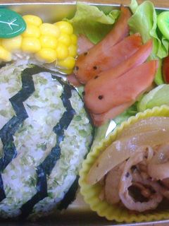 スイカおにぎり☆かわいいお弁当♪-レシピのメイン写真