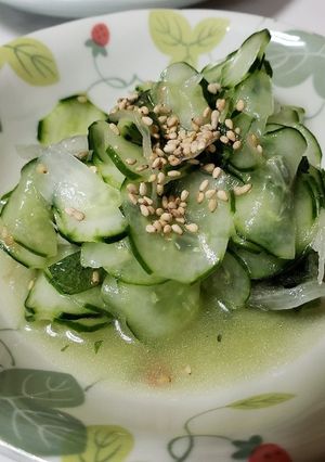 ちょっと韓国風?キュウリの和えもの-レシピのメイン写真