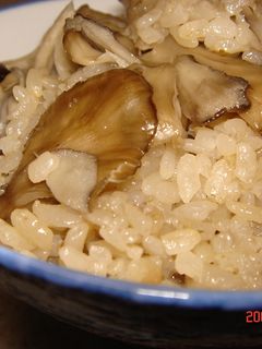 バターが香る♪舞茸の炊き込みご飯-レシピのメイン写真