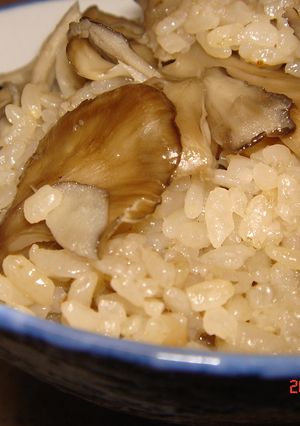 バターが香る♪舞茸の炊き込みご飯-レシピのメイン写真
