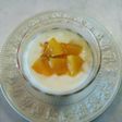 はちみつ漬けパイナップルのせヨーグルト