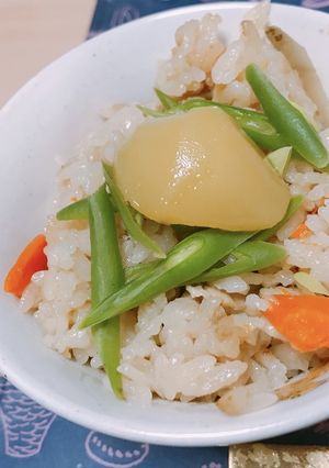 釜飯。栗を添えてお正月にも！-レシピのメイン写真