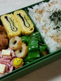 お弁当に竹輪とピーマンの胡麻油炒め-レシピのメイン写真