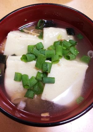 ふわふわ高野豆腐で食べるお吸い物-レシピのメイン写真