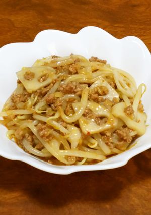 美味しい★もやしと蓮根のピリ辛肉味噌炒め-レシピのメイン写真