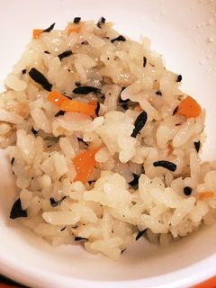 離乳食後期 炊き込みご飯 炊飯器で簡単!-レシピのメイン写真