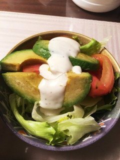 固いアボカドのソテー-レシピのメイン写真