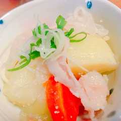 ストウブであっさり塩肉じゃが-レシピのメイン写真