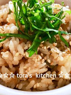 簡単☘️梅塩昆布の炊き込みご飯-レシピのメイン写真