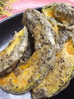 ごま衣で香ばしい~かぼちゃの天ぷら~-レシピのメイン写真