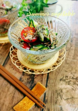 超簡単*トマトとズッキーニのごまポン和え-レシピのメイン写真