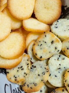 卵なし!米粉の黒胡麻クッキー-レシピのメイン写真