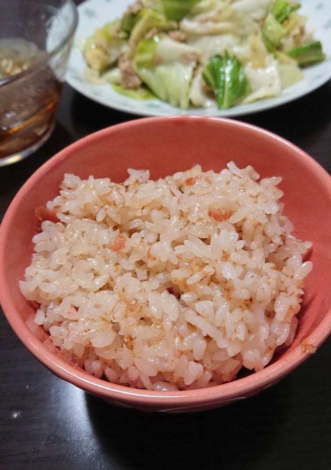 簡単 さっぱり梅干し炊き込みご飯-レシピのメイン写真