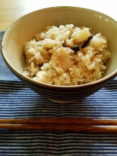 もちもちジューシー♪(沖縄炊き込みご飯)-レシピのメイン写真