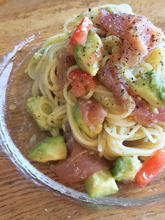 ★カフェ飯★生ハムとアボカドの冷製パスタ-レシピのメイン写真