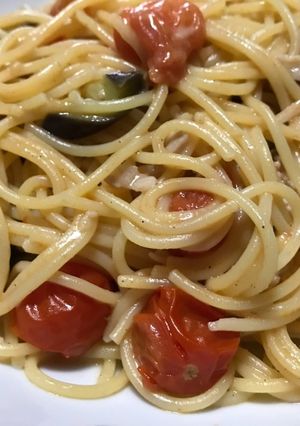 プチトマトとナスと豚肉チーズの簡単パスタ-レシピのメイン写真