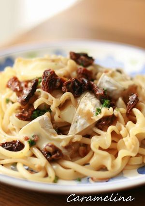 ドライトマトとチーズとアンチョビのパスタ-レシピのメイン写真