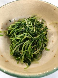 豆苗の塩昆布和え-レシピのメイン写真