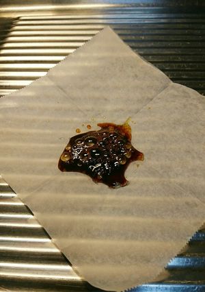 クッキングシートでカラメルソース-レシピのメイン写真