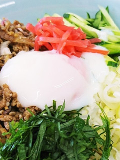 豚挽肉のそぼろ香味野菜のサラダうどん-レシピのメイン写真