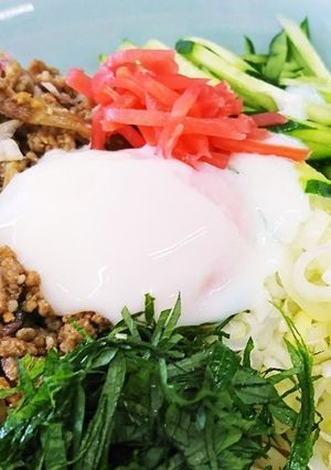 豚挽肉のそぼろ香味野菜のサラダうどん-レシピのメイン写真