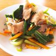 材料少しで簡単!豚バラと青梗菜の簡単炒め