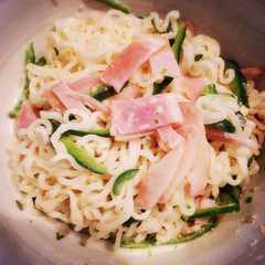 รูปของ サッポロ一番塩ラーメン☆