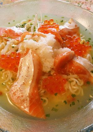 サーモンとイクラの親子冷麺-レシピのメイン写真