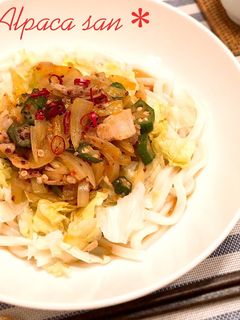 食べるラー油で*旨辛混ぜうどん♡-レシピのメイン写真