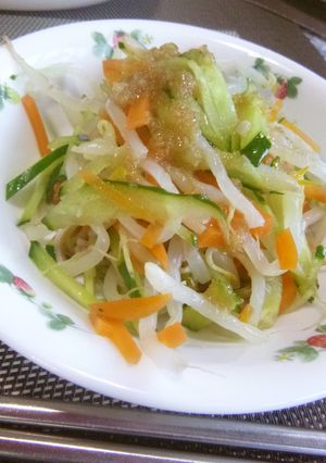 ゆで野菜のオニオンドレッシングがけ-レシピのメイン写真