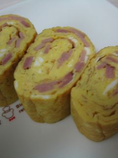 ハム(ベーコン)エッグ な たまご焼き-レシピのメイン写真