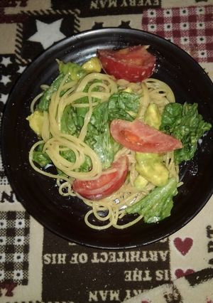 簡単、アボカドとトマトの冷製パスタ-レシピのメイン写真