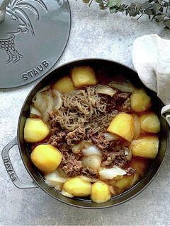 無水肉じゃが*STAUBでホクホク-レシピのメイン写真