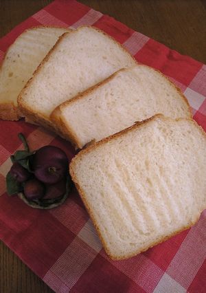 ✿ホシノ天然酵母で基本のシンプル食パン✿-レシピのメイン写真
