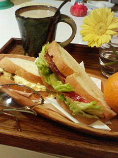 サンドイッチ2種-塩豚BLTと卵カレー-レシピのメイン写真