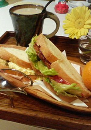 サンドイッチ2種-塩豚BLTと卵カレー-レシピのメイン写真