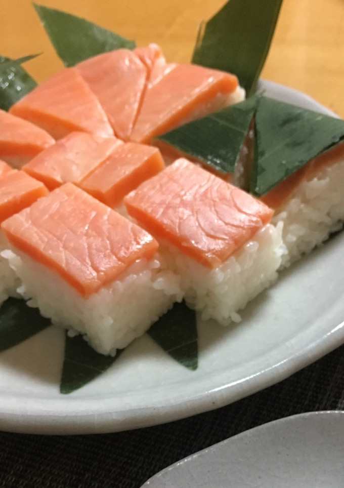 おうちで押し寿司☆富山鱒の寿司(サーモン-レシピのメイン写真