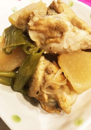鳥の中華煮込み。圧力鍋と覚えやすい調味料-レシピのメイン写真