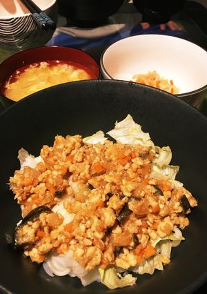 夏のピリ辛肉味噌ヘルシーうどん-レシピのメイン写真