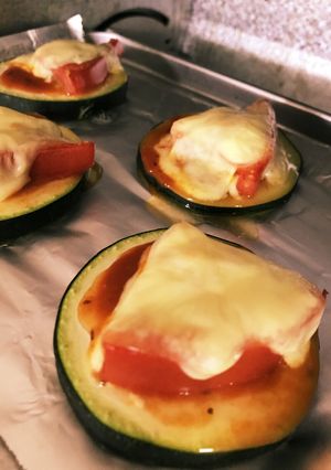 家にあるもので！ズッキーニのピザ風-レシピのメイン写真
